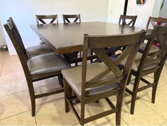 Dinning table & chairs