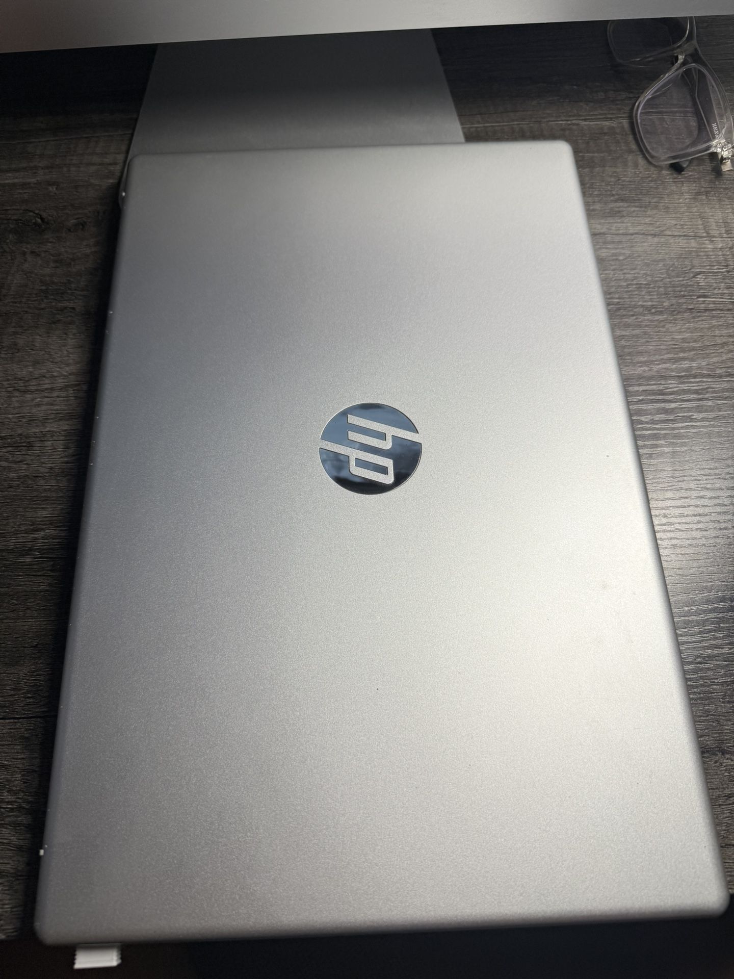 HP Essential Laptop 15.6”