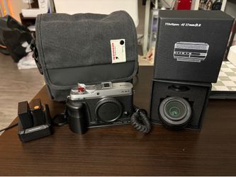 Fujifilm Fuji X-E3 24.3MP Mirrorless Digital Camera Body English w/ Accessories
