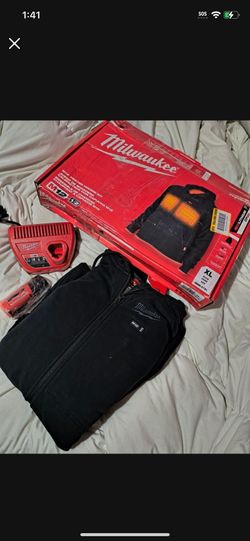 Men's Extra Large M12 Lithium Ion Cordless Heated Jacket Combo