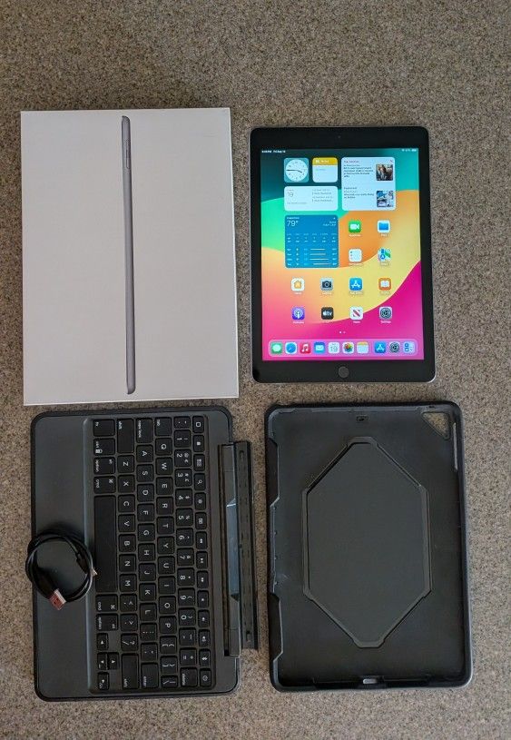 Apple IPad 6th Gen WiFi 32GB Case Keyboard Folio wi fi 32 gb