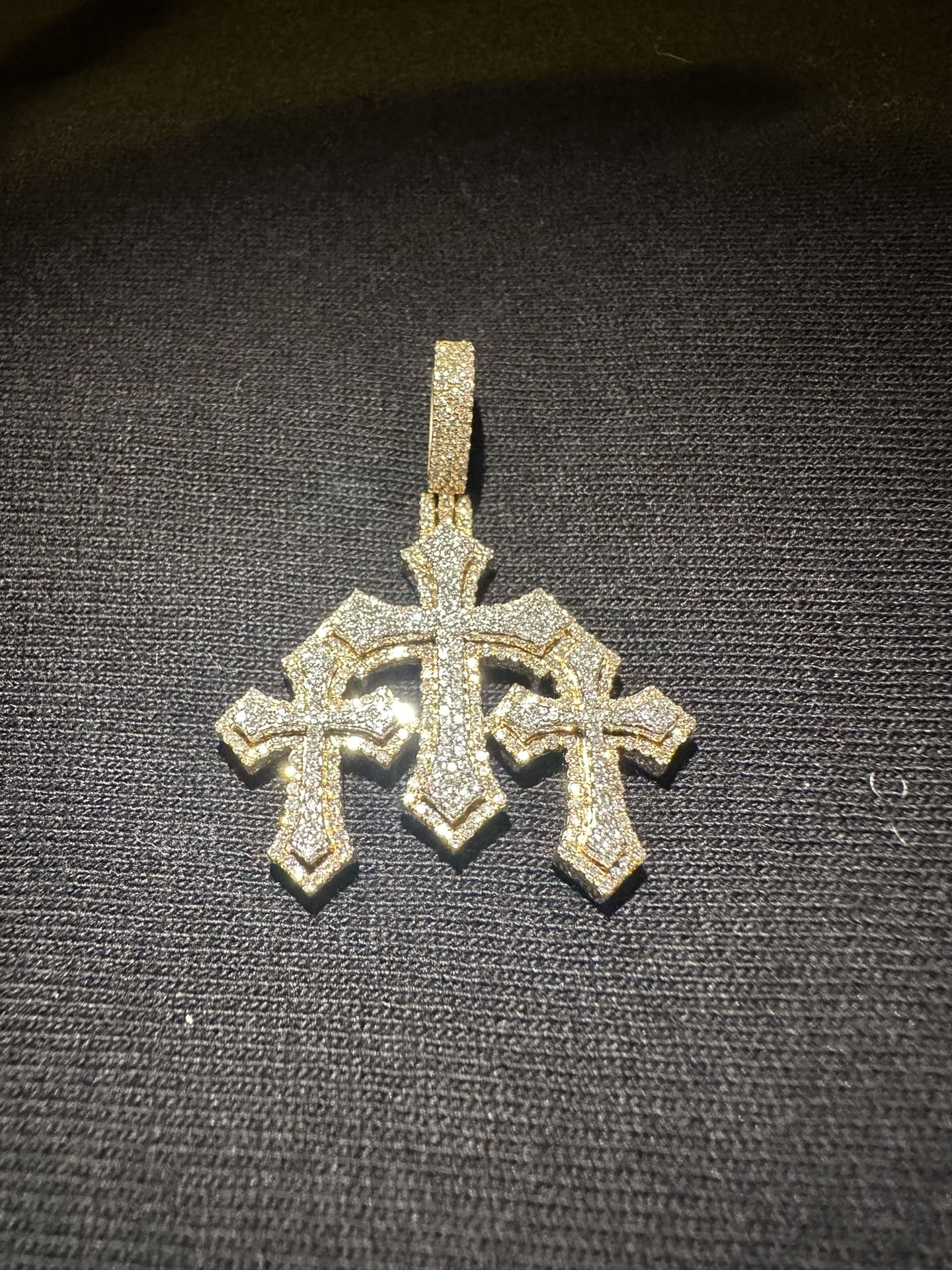 13 Gram REAL VVS DIAMONDS 10k