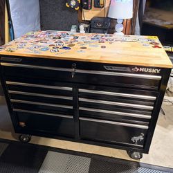 Husky Tool Bench