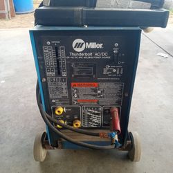 Miller Thunderbolt AC DC Arc Welder