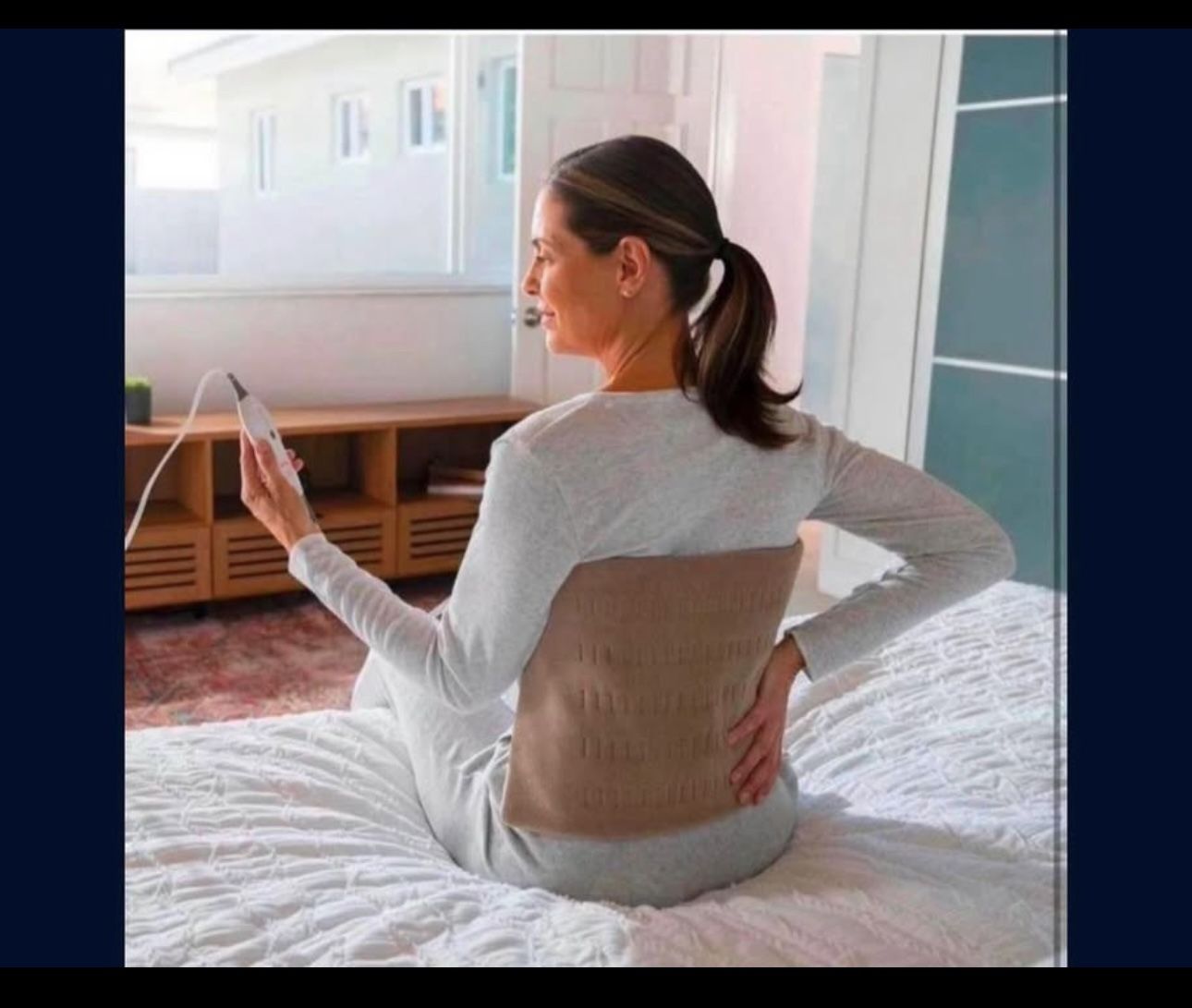 This Sunbeam King-Size Heating Pad with XpressHeat delivers fast heat therapy for muscle and joint p