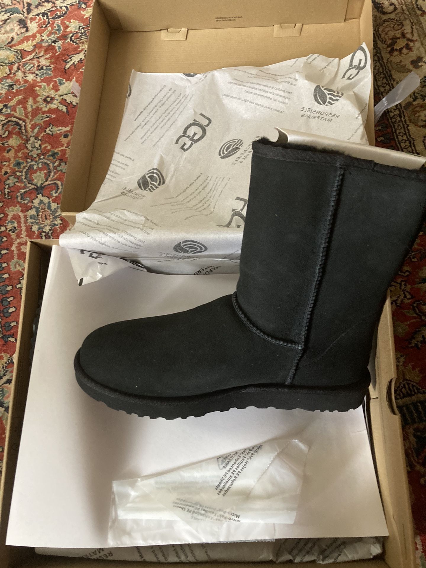 BRAND NEW UGG BOOTS