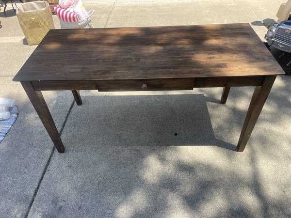 DHT Thien Dinh single drawer Wood Desk