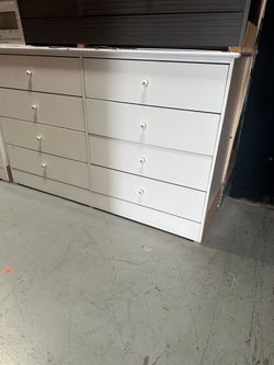 Eight drawers dresser / 8 drawers dresser