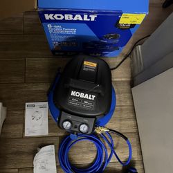  Status 1288Q KOBALT Air Compressor and Tool Combo Kit