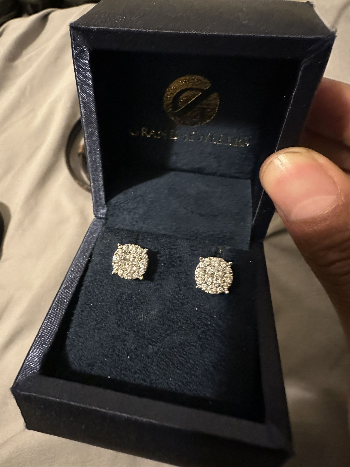 Diamond cluster earrings(no backs)