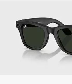 Ray Ban meta smart glasses