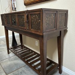 Console table and mirror