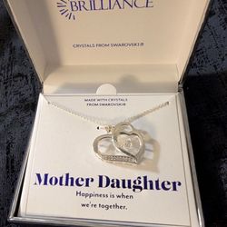 Mother/Daughter Necklace Gift Box