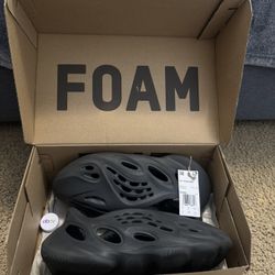 FOAM RUNNER 