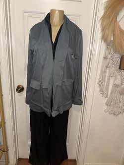 Women’s size medium
