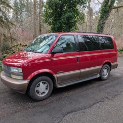 2001 Chevy Astro Van RWD