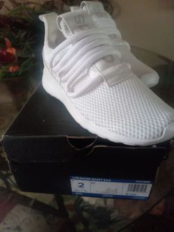 Boys Adidas tennis shoes