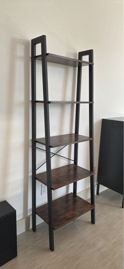 5-Tier Industrial Ladder Bookshelf