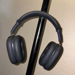 AirPods Max – Like New Works Perfect