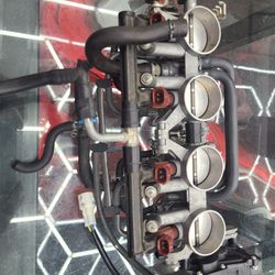 Suzuki Gsxr 600 Throttle Body Unit