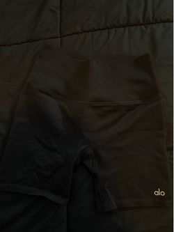 Alo shorts