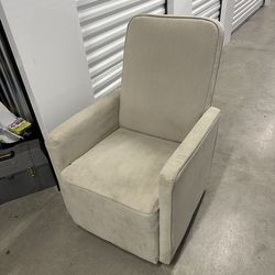 Nursing chair comes with foot rest and pillow