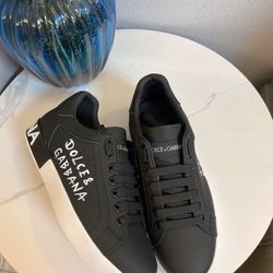 Dolce Gabbana Black Shoes With Box