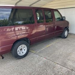 2006 Ford E-150