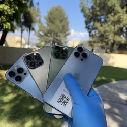 iPads 5 / 6 / 8 / Pro