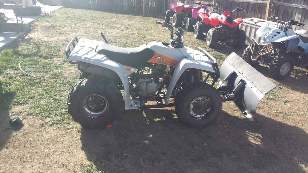 92' Yamaha Timberwolf 250 atv with snow plow