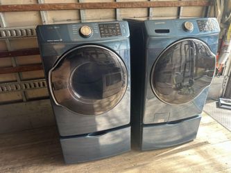 Household appliances-washer/dryer set