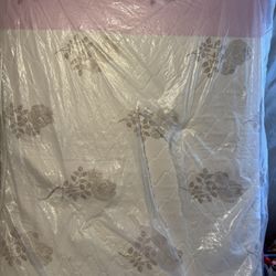 Queen Mattress Twin Box Springs And Frame 