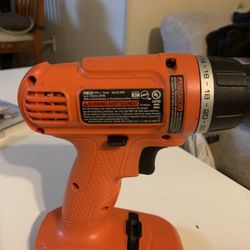 Drill Black and Decker