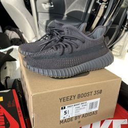 Cinder Yeezys Sz 5.5