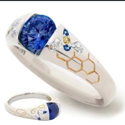 Beautiful Womens Blue Zircoin Diamond Ring