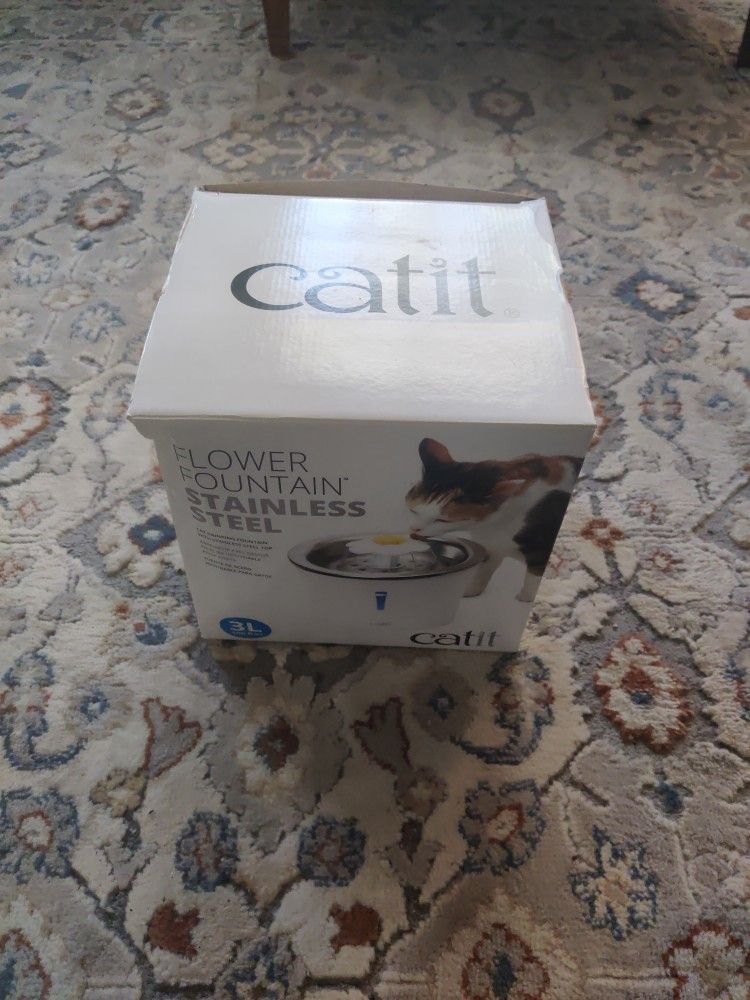 Catit Flower Fountain Stainless Steel