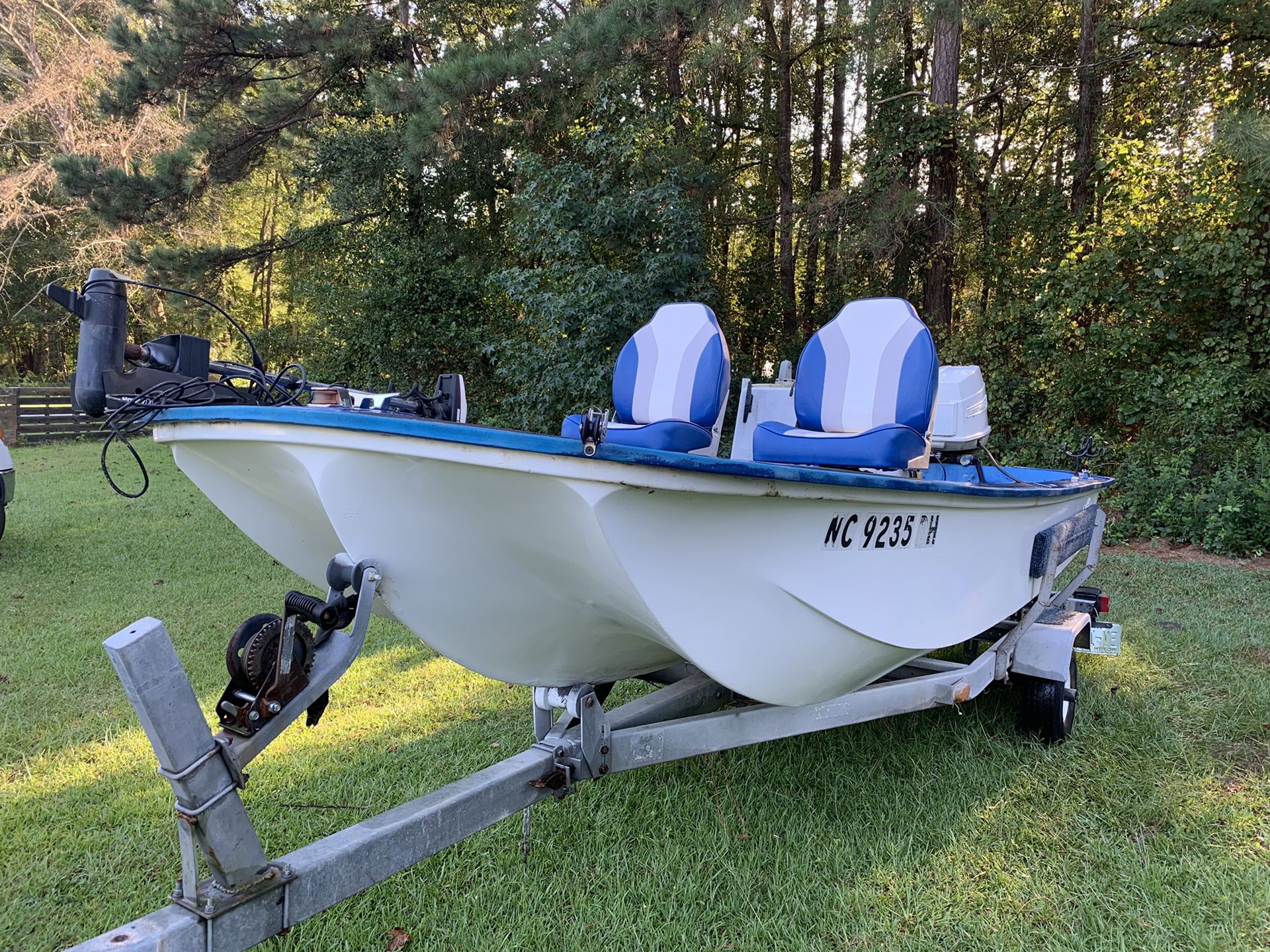 bass boat 14' 55hp with trailer 14' long