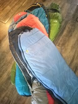 4 sleeping bags