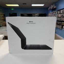 iPad Pro Magic Keyboard 13 Inch With Apple Warranty Till March 2026