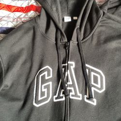 Selling Gap Hoodies Zip Up I’ll Do Both For 40$ Each One Is 20 , They Are In Good Condition.