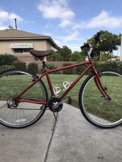 MultiTrack 720 hybrid road bike! 7 gears Ready to ride