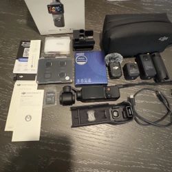 DJI Osmo Pocket 3 + Battery Handle.