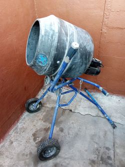 Kobalt cement mixer