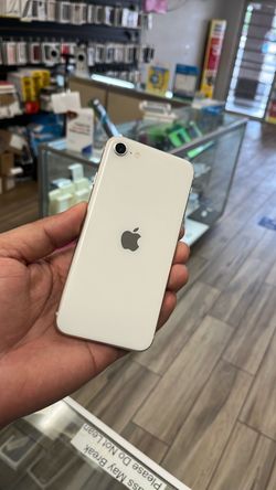 iPhone SE 3 64gb unlocked