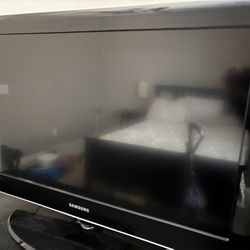 Samsung 32” TV for Repair or Parts - Free