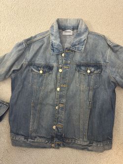 Fear Of God Essentials Denim Jacket (size L)