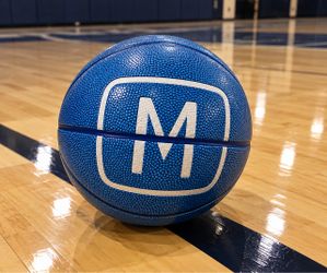 M box 30s Blue Souvenir Roxy Basketball