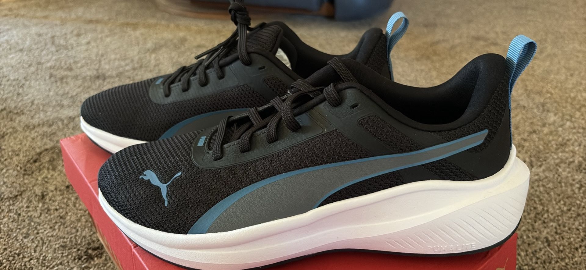 9.5 Men’s PUMA Rocket Fuel Light Men’s Running Shoes M-9.5