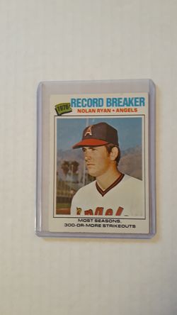 1977 Topps Nolan Ryan.