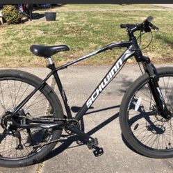 Schwinn AL all terrain mountain bike. 